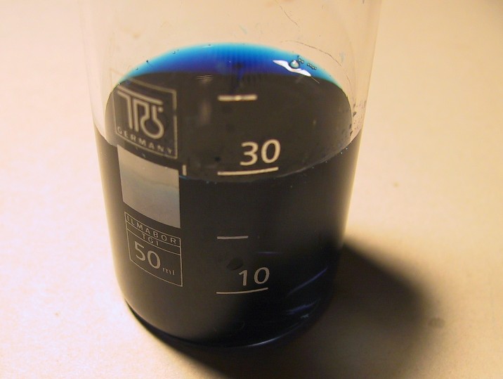 methylene blue solution